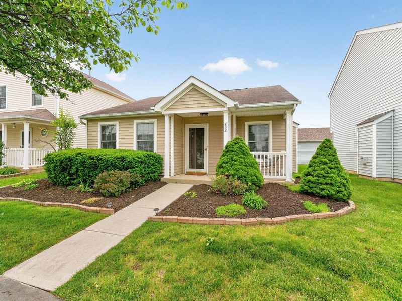 432 Jonathon Dayton Way, Galloway, OH 43119 Photo 1