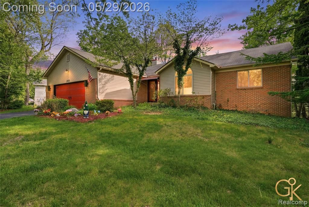 4933 Iroquois Boulevard, Independence Township, MI 48348 Main Photo
