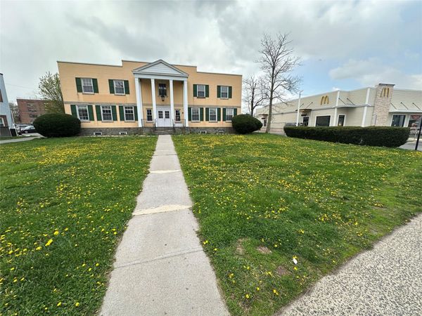 155 W Merrick Road , Freeport, NY 11520