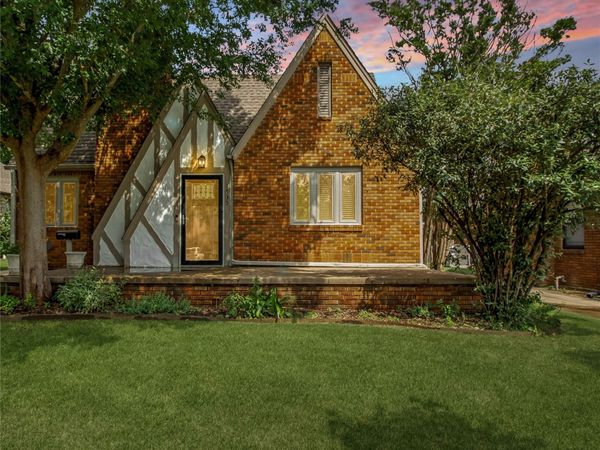 1535 S Delaware Place, Tulsa, OK 74104