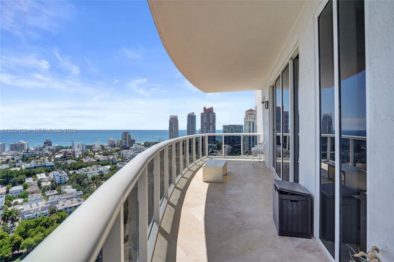 400 Alton Rd , Unit PH11, Miami Beach, FL 33139 Photo