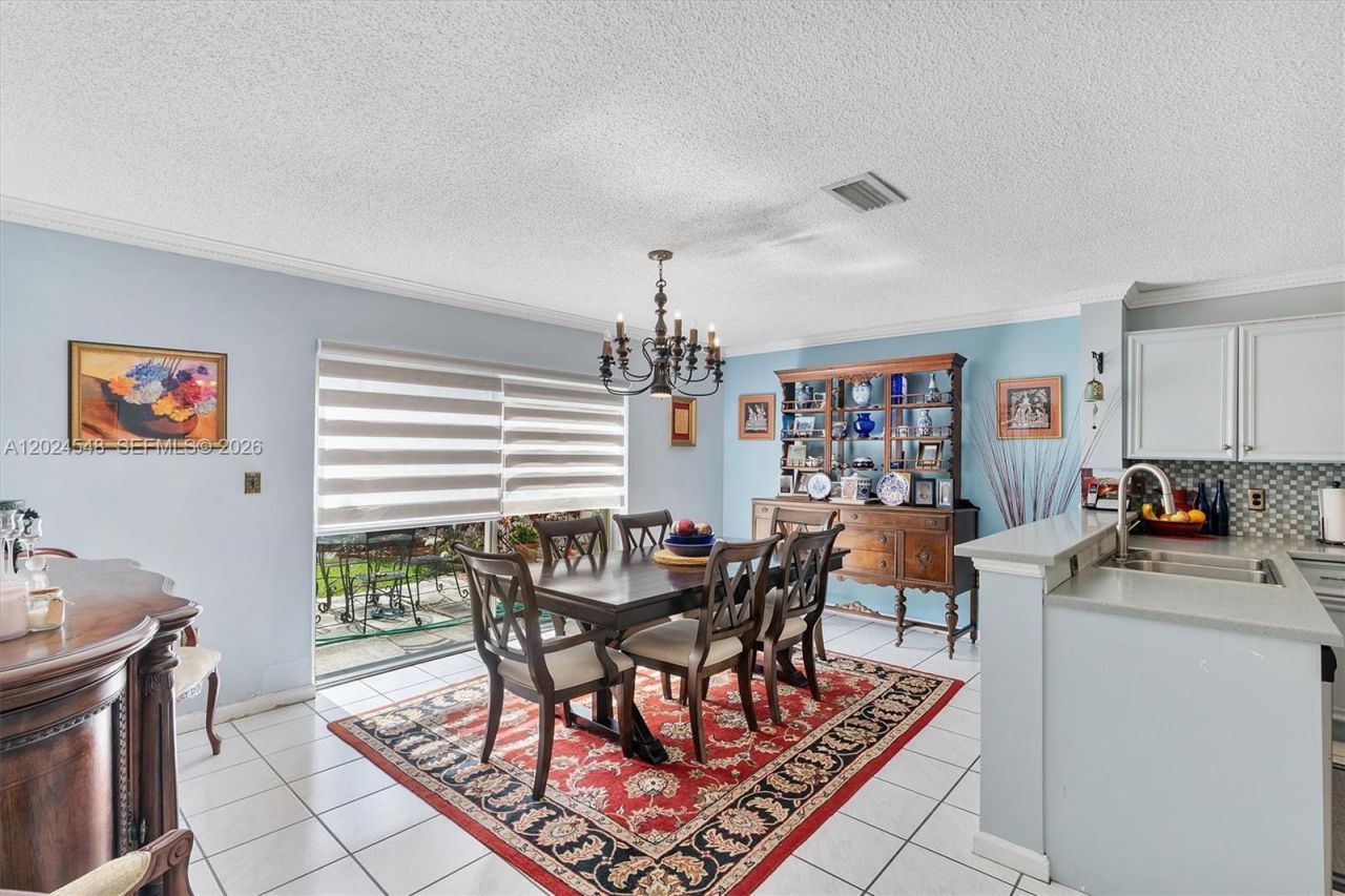 14515 SW 139th Ave Cir E, Miami, FL 33186 Photo