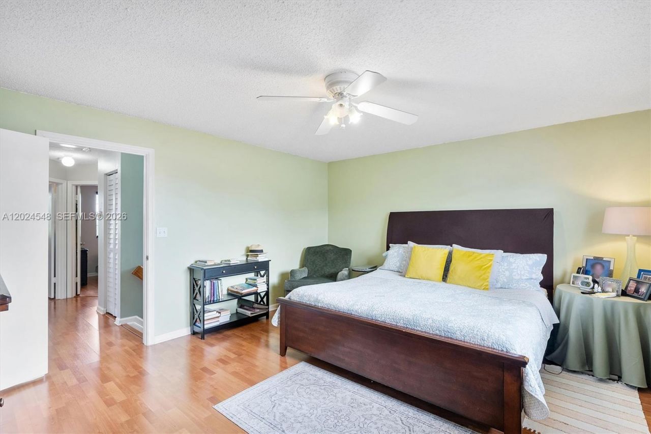 14515 SW 139th Ave Cir E, Miami, FL 33186 Photo