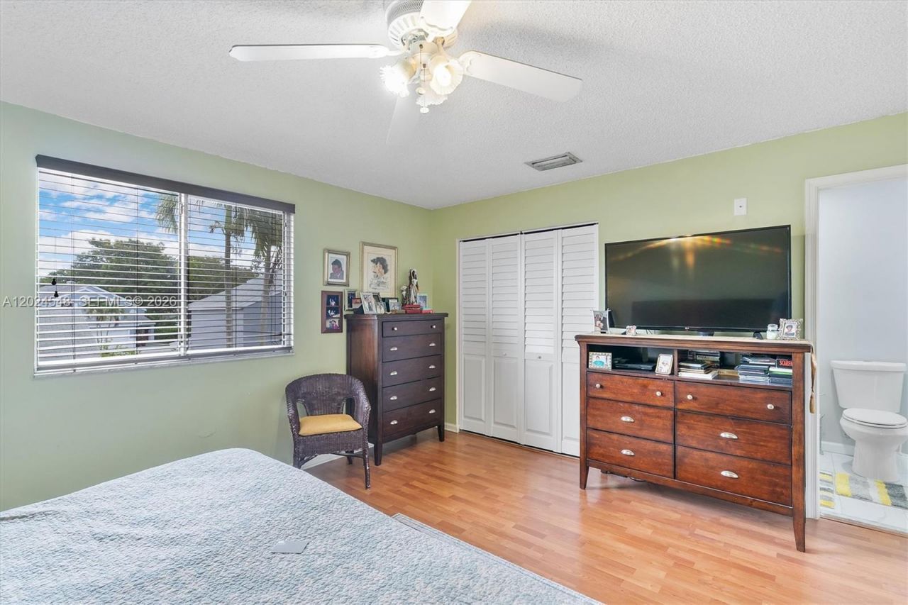 14515 SW 139th Ave Cir E, Miami, FL 33186 Photo