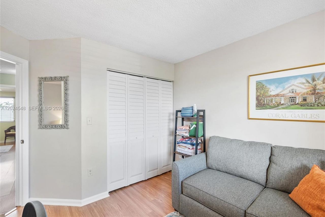 14515 SW 139th Ave Cir E, Miami, FL 33186 Photo