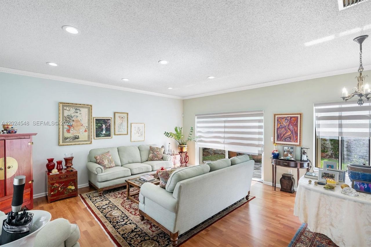 14515 SW 139th Ave Cir E, Miami, FL 33186 Photo