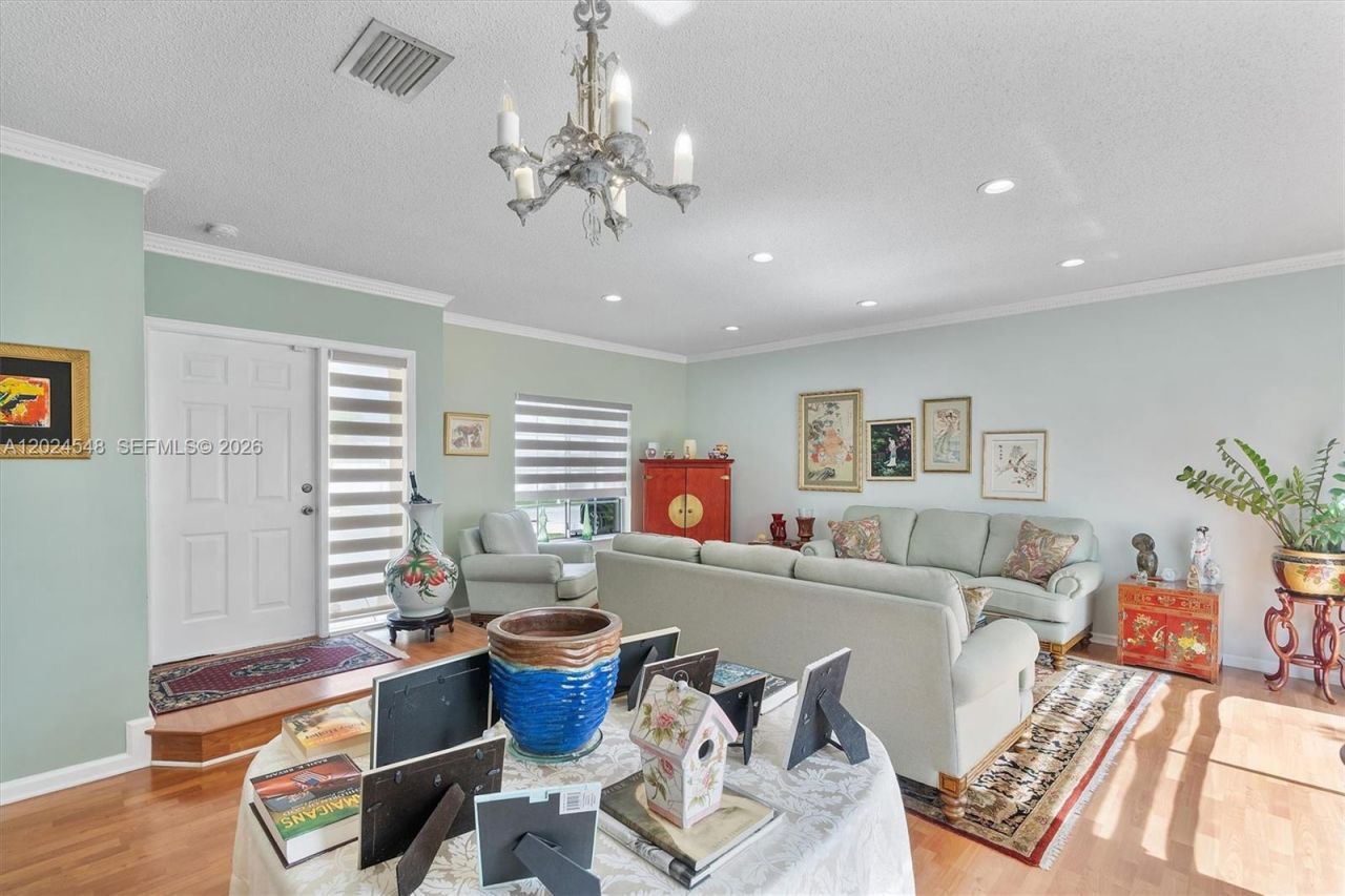 14515 SW 139th Ave Cir E, Miami, FL 33186 Photo