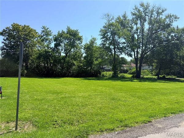 TBD Maple & Clinton, Gillespie, IL 62033