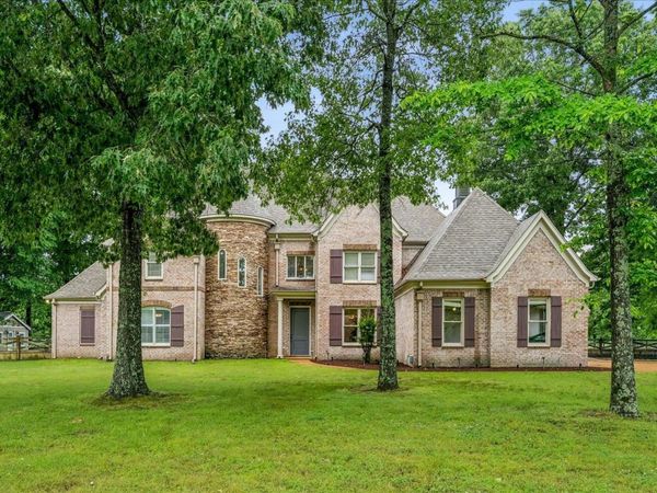 1875 CANADAVILLE LOOP, Eads, TN 38028
