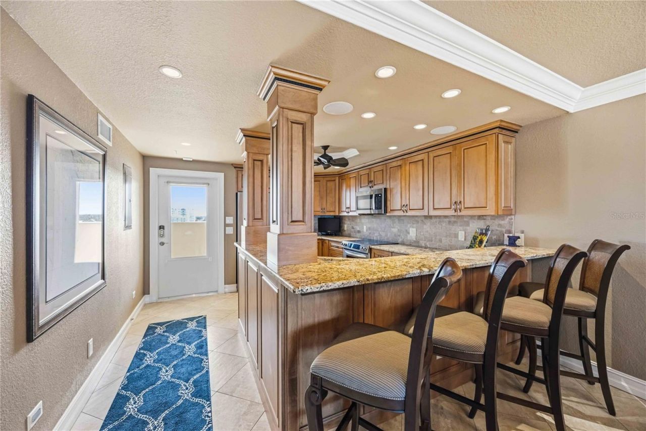 6140 Midnight Pass Road, Unit 606, Sarasota, FL 34242 Photo