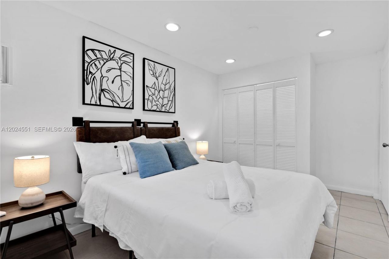 1841 SW 29th Ave , Unit B, Miami, FL 33145 Photo