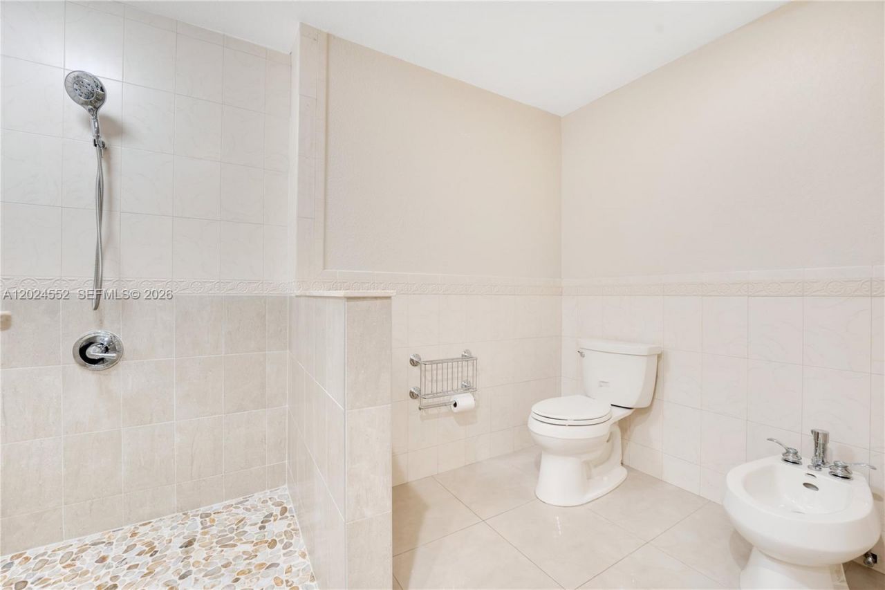 3719 Estepona Ave , Unit 18A1, Doral, FL 33178 Photo