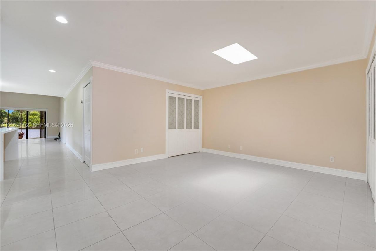 3719 Estepona Ave , Unit 18A1, Doral, FL 33178 Photo