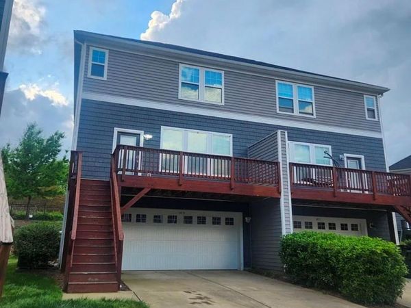 8511 Sharonbrook Drive , Charlotte, NC 28210