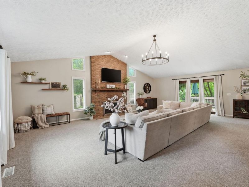 10825 Sierra Woods Circle, Plain City, OH 43064 Photo 4