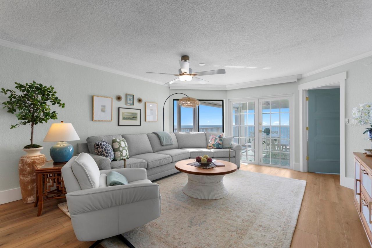 16332 Gulf Boulevard, Unit 3B, Redington Beach, FL 33708 Photo