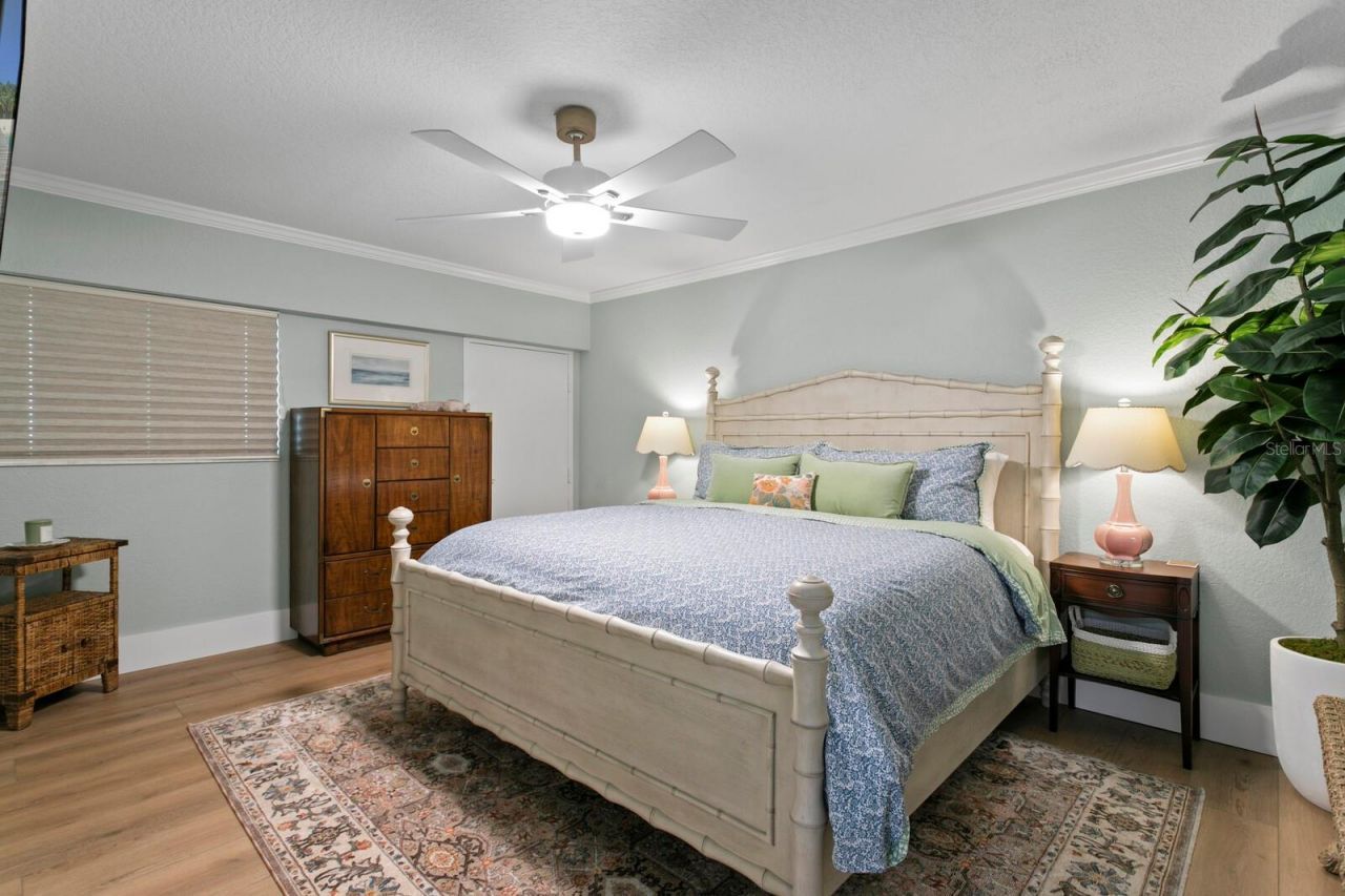 16332 Gulf Boulevard, Unit 3B, Redington Beach, FL 33708 Photo