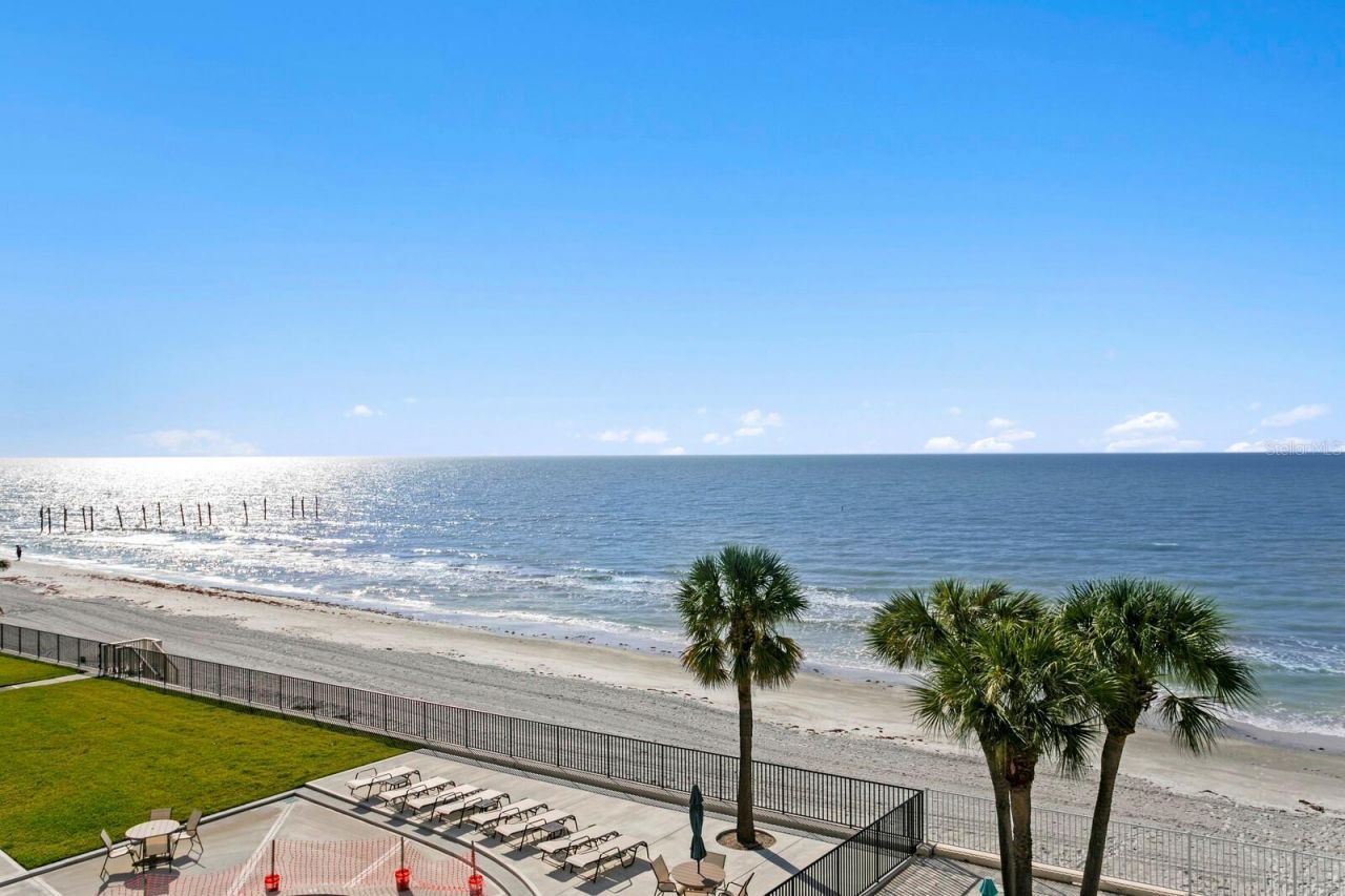 16332 Gulf Boulevard, Unit 3B, Redington Beach, FL 33708 Photo