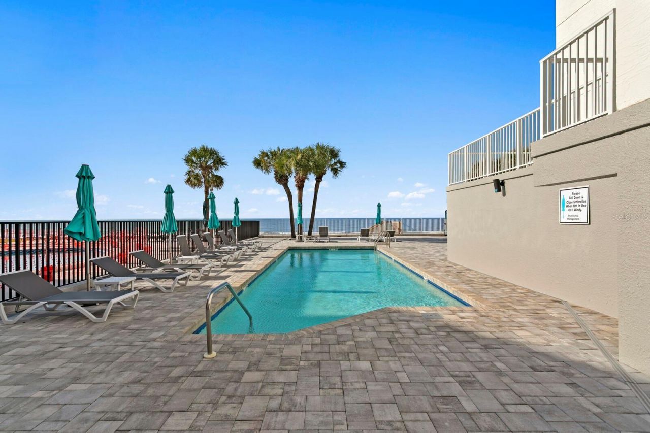 16332 Gulf Boulevard, Unit 3B, Redington Beach, FL 33708 Photo