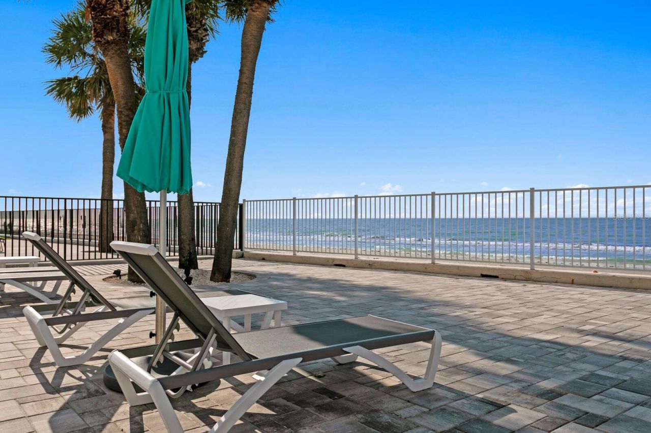 16332 Gulf Boulevard, Unit 3B, Redington Beach, FL 33708 Photo
