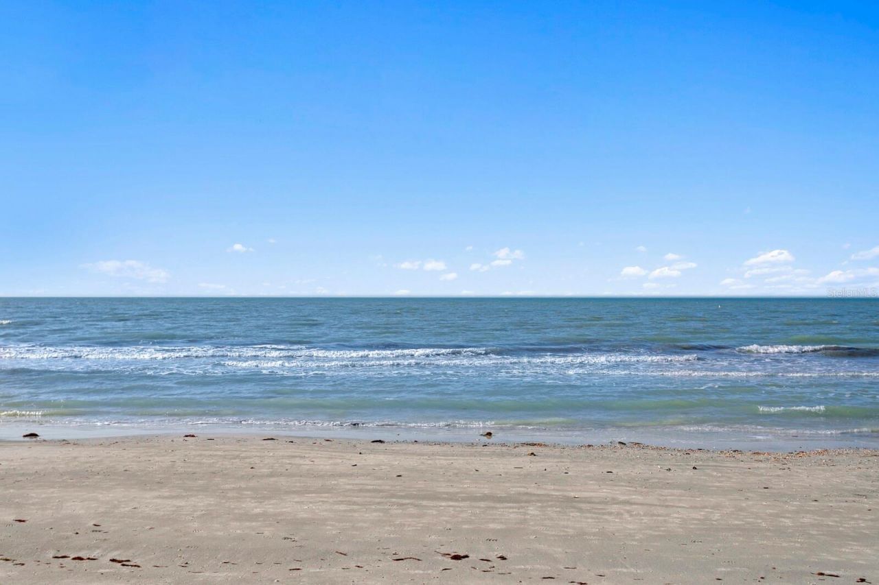 16332 Gulf Boulevard, Unit 3B, Redington Beach, FL 33708 Photo