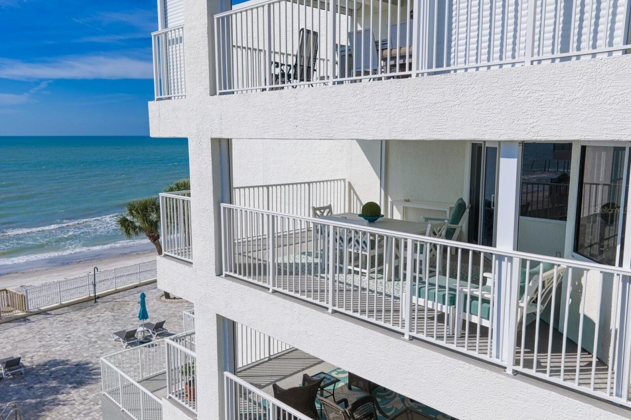 16332 Gulf Boulevard, Unit 3B, Redington Beach, FL 33708 Photo