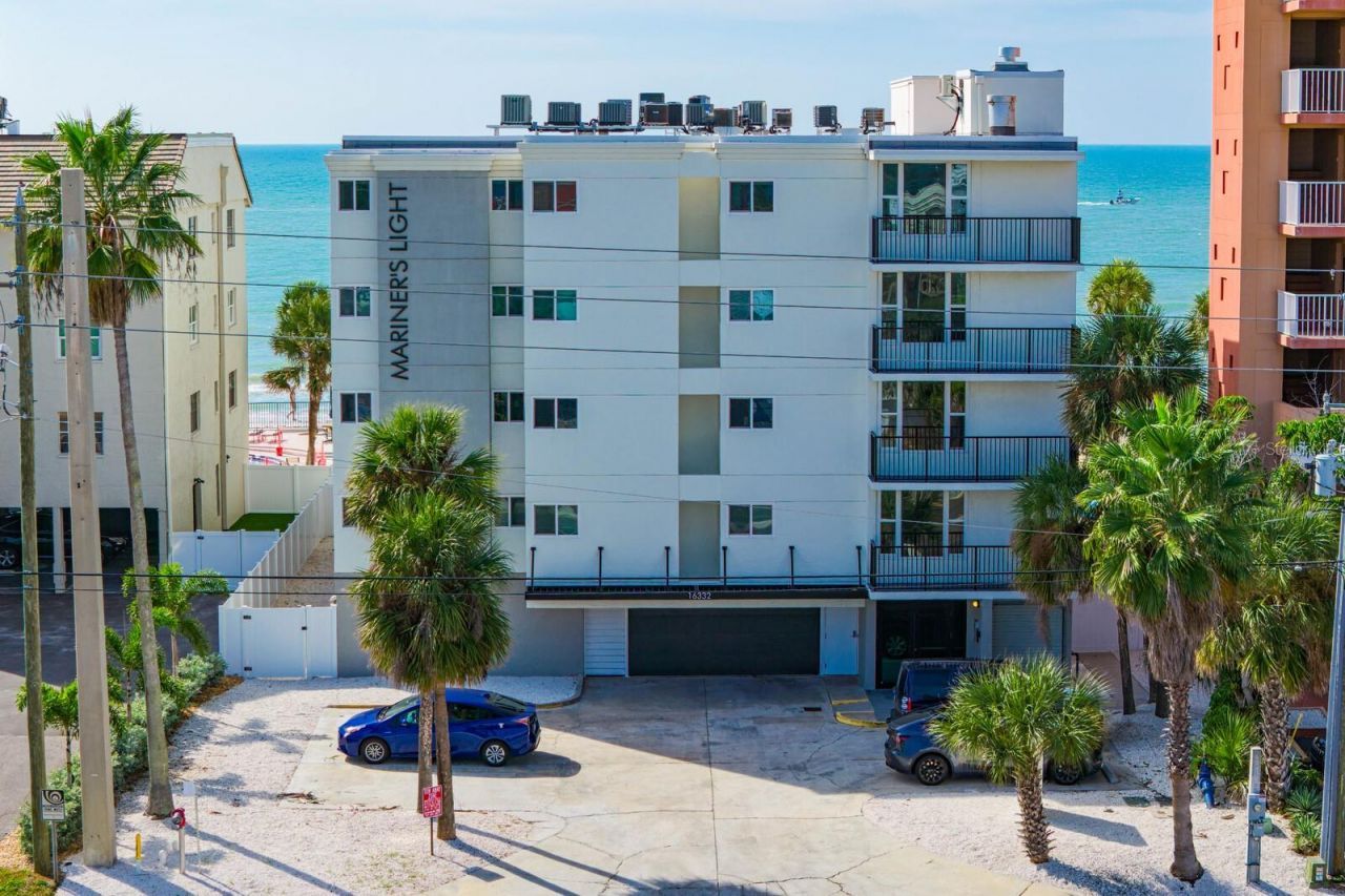 16332 Gulf Boulevard, Unit 3B, Redington Beach, FL 33708 Photo