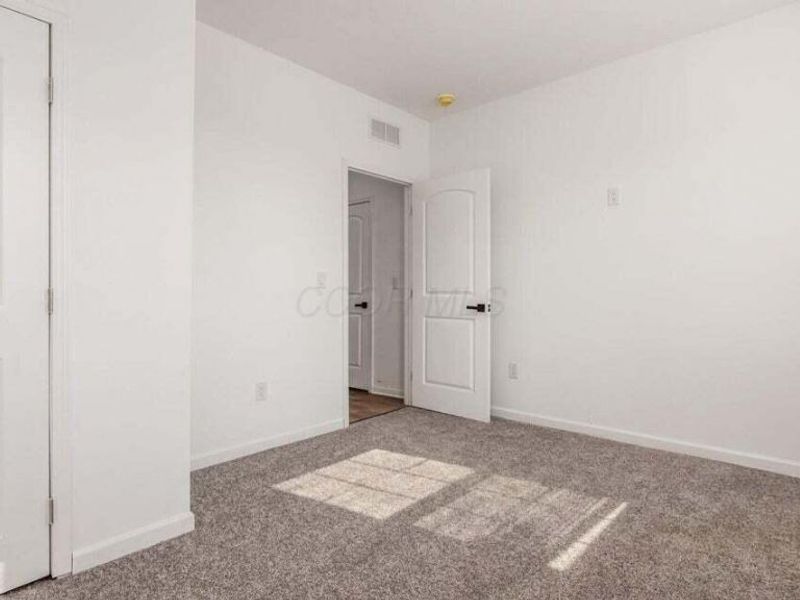 150 N 22nd Street, Columbus, OH 43203 Photo 15