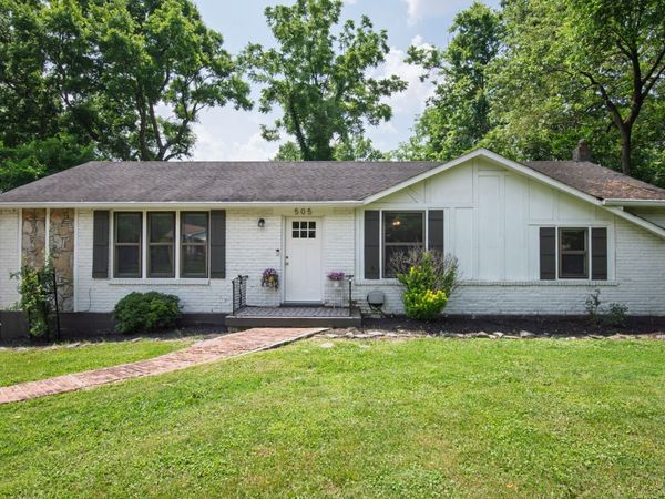 505 Harding Pl , Nashville, TN 37211