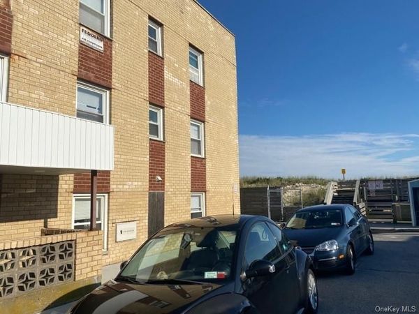 951 Oceanfront Street , Unit 17, Long Beach, NY 11561