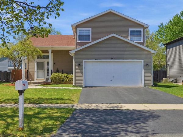 761 PARC Court, Lake In The Hills, IL 60156