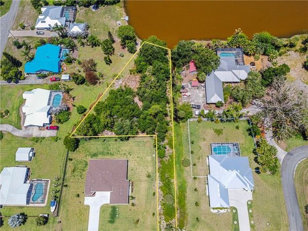 759 S Fischer Circle, Sebastian, FL 32958