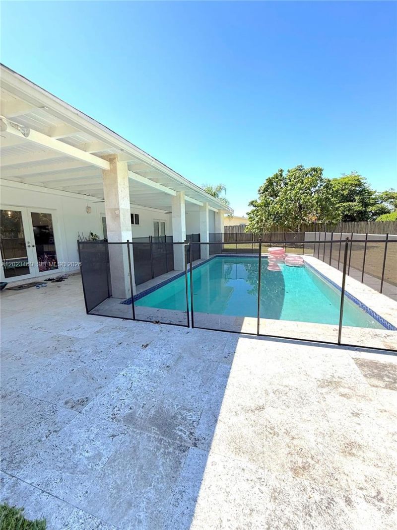 14500 SW 98th Ave , Miami, FL 33176 Photo