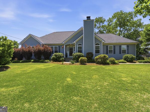 189 Stonefield Circle, Macon, GA 31216