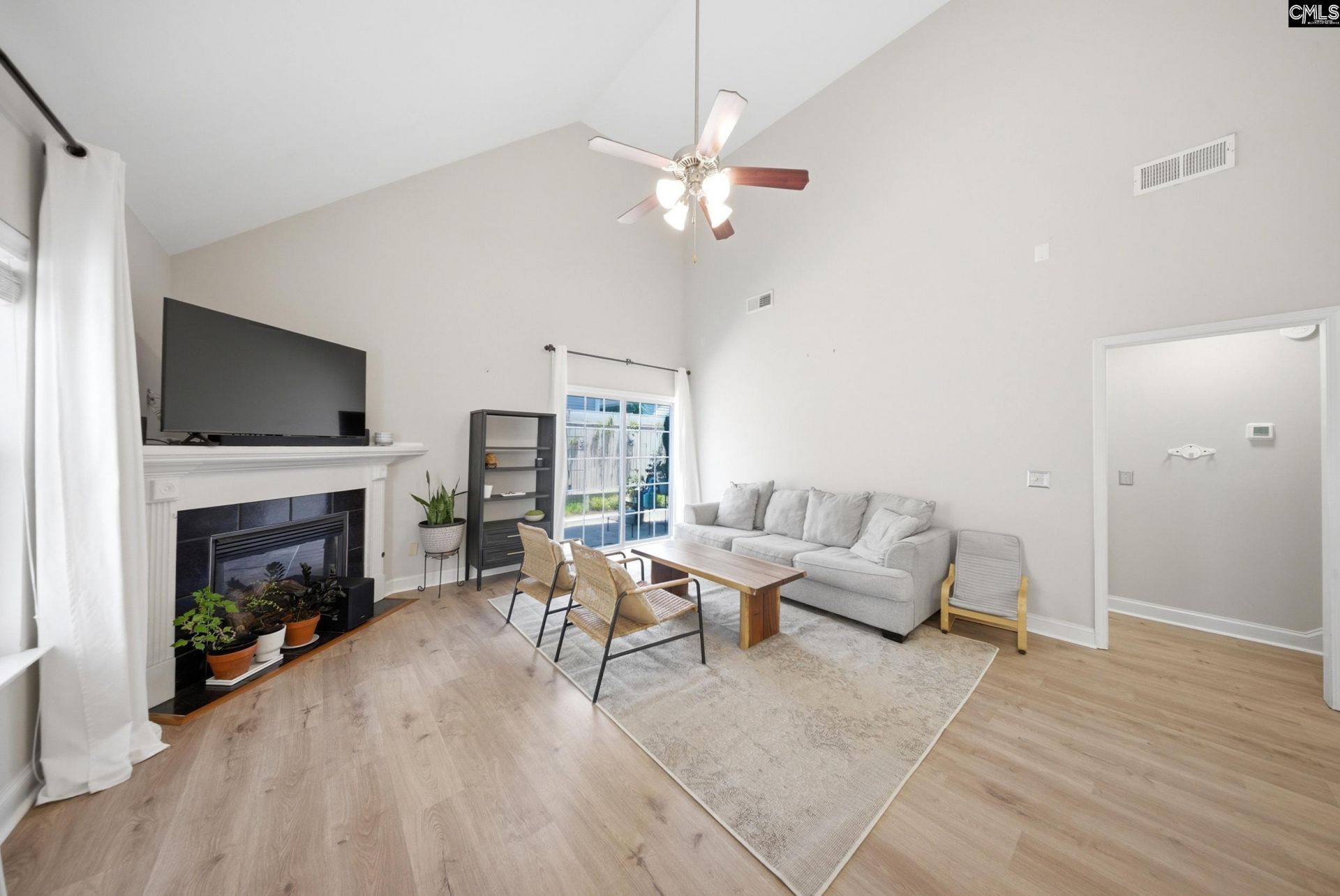216 Sturton Dr  Photo 13