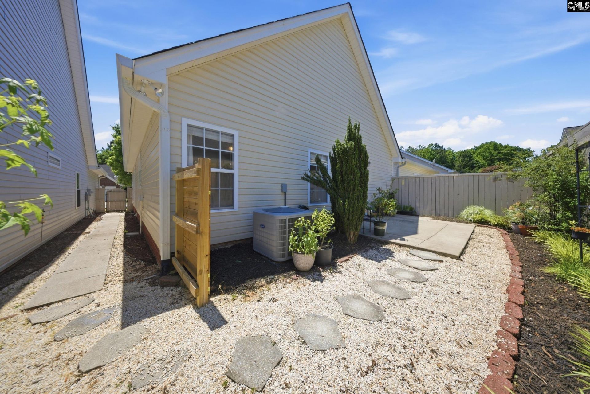 216 Sturton Dr  Photo 26