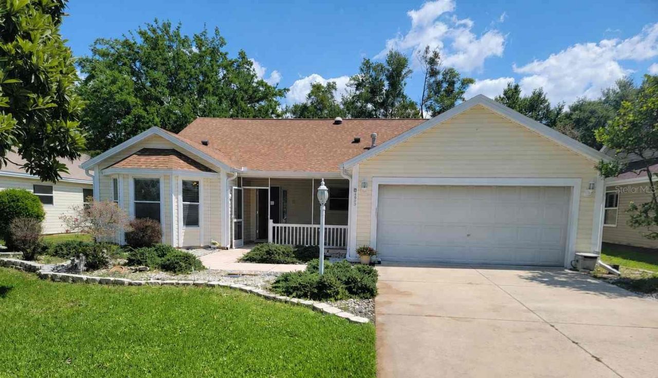 1033 Oak Forest Drive, The Villages, FL 32162 Main Photo