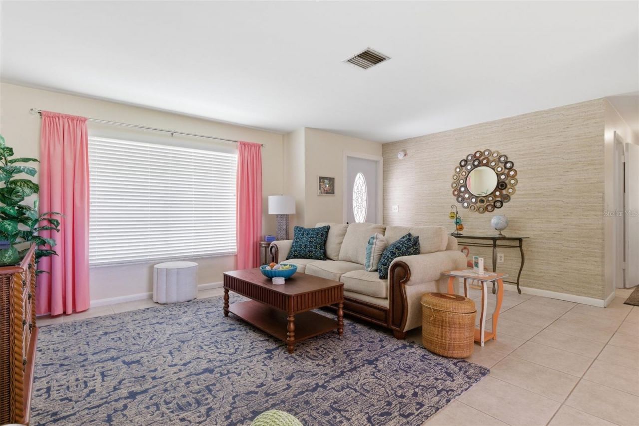 52 Annapolis Lane, Rotonda West, FL 33947 Photo