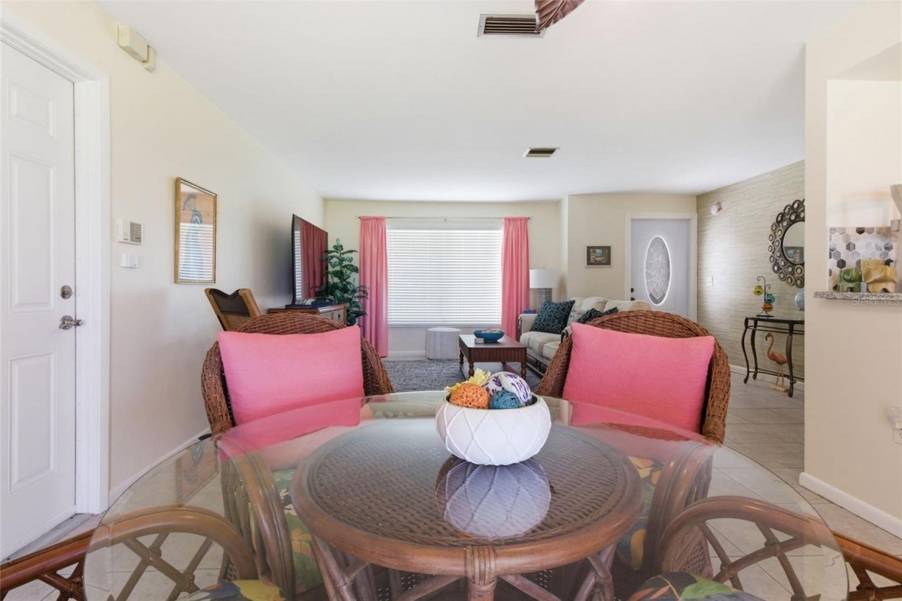 52 Annapolis Lane, Rotonda West, FL 33947 Photo