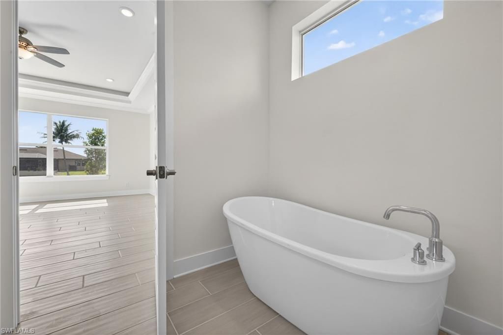2632 SW 10th Ave , Cape Coral, FL 33914 Photo