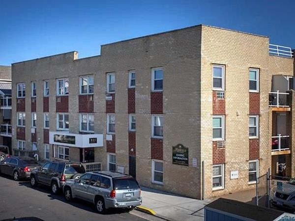 951 Oceanfront Street , Unit 22, Long Beach, NY 11561