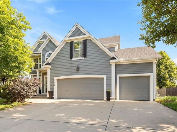 21006 W 48th Street, Shawnee, KS 66218
