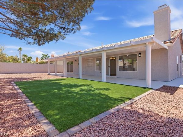 6134 Evening View Street, North Las Vegas, NV 89031