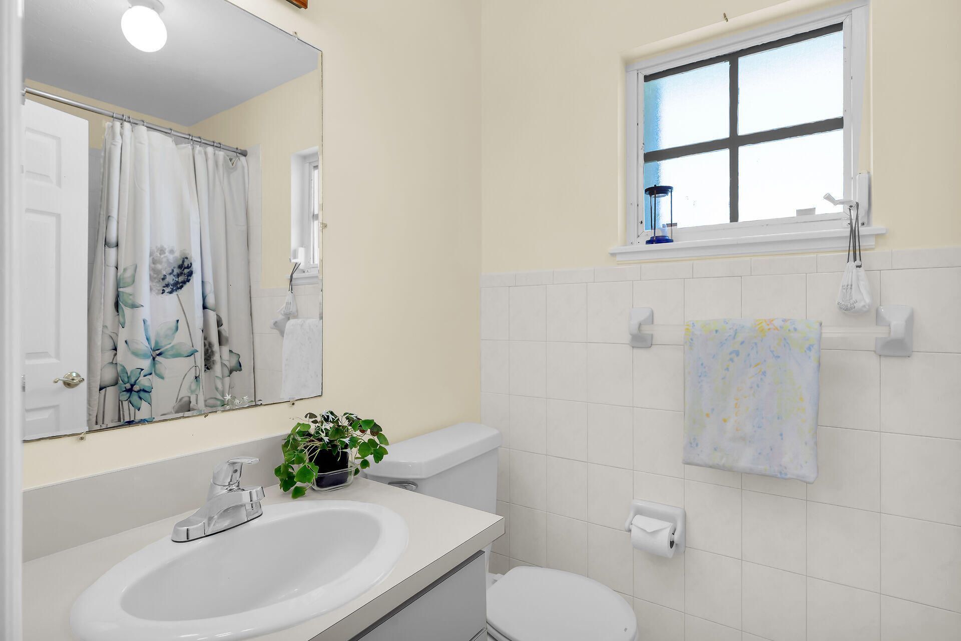 19464 Seminole Street, Sugarloaf, FL 33042 Photo