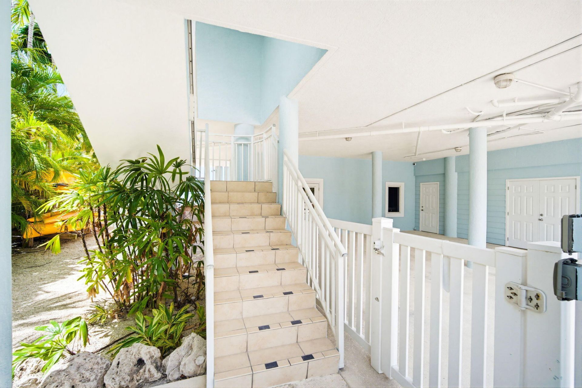 414 E Caribbean Drive, Summerland Key, FL 33042 Photo