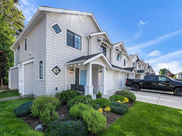 2096 Kennedy St , Sooke, BC V9Z 1P7