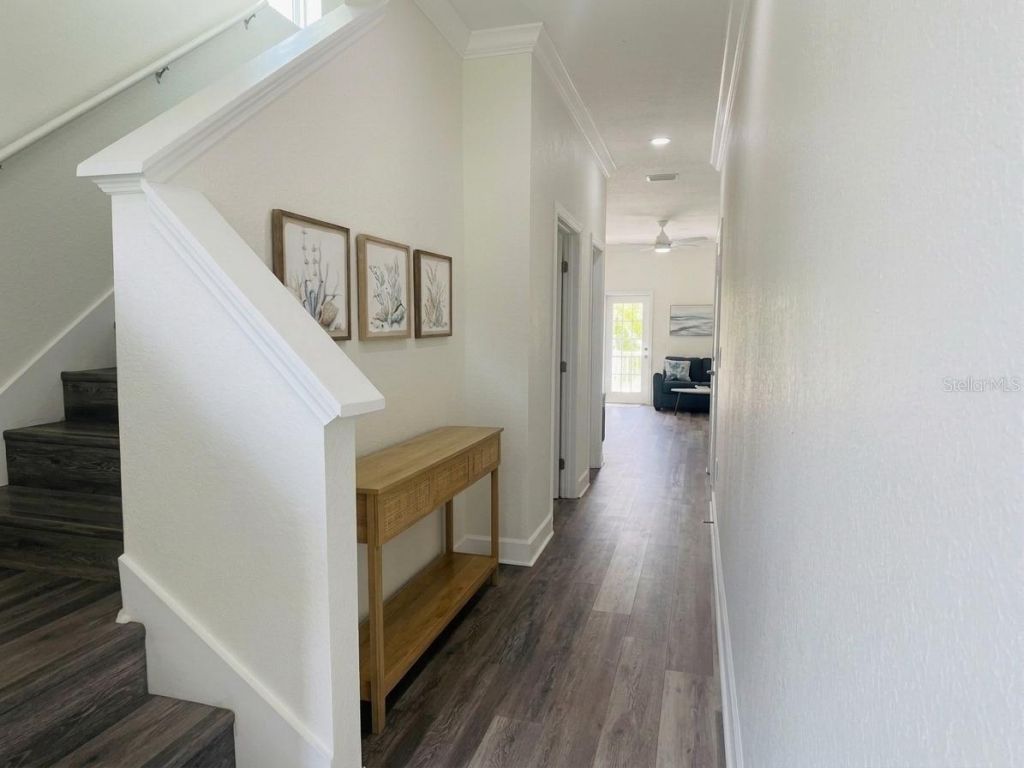 501 100th Avenue N, Saint Petersburg, FL 33702 Photo