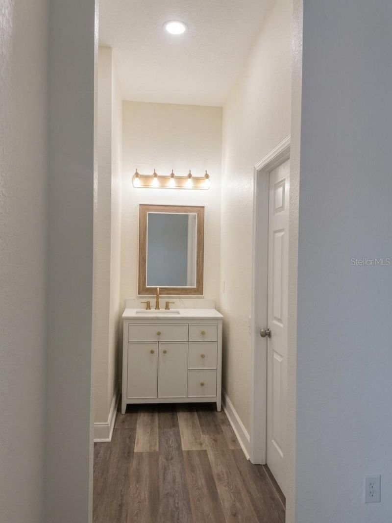 501 100th Avenue N, Saint Petersburg, FL 33702 Photo
