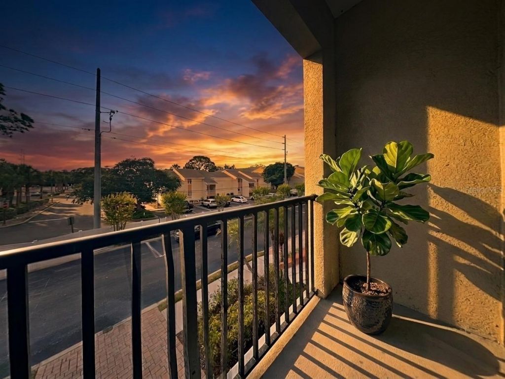 501 100th Avenue N, Saint Petersburg, FL 33702 Photo