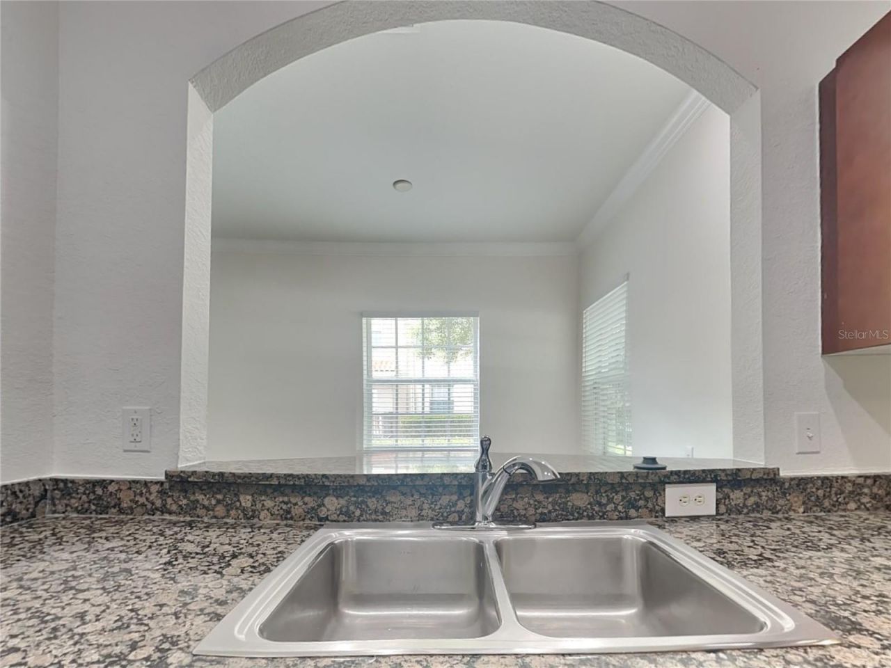501 100th Avenue N, Saint Petersburg, FL 33702 Photo
